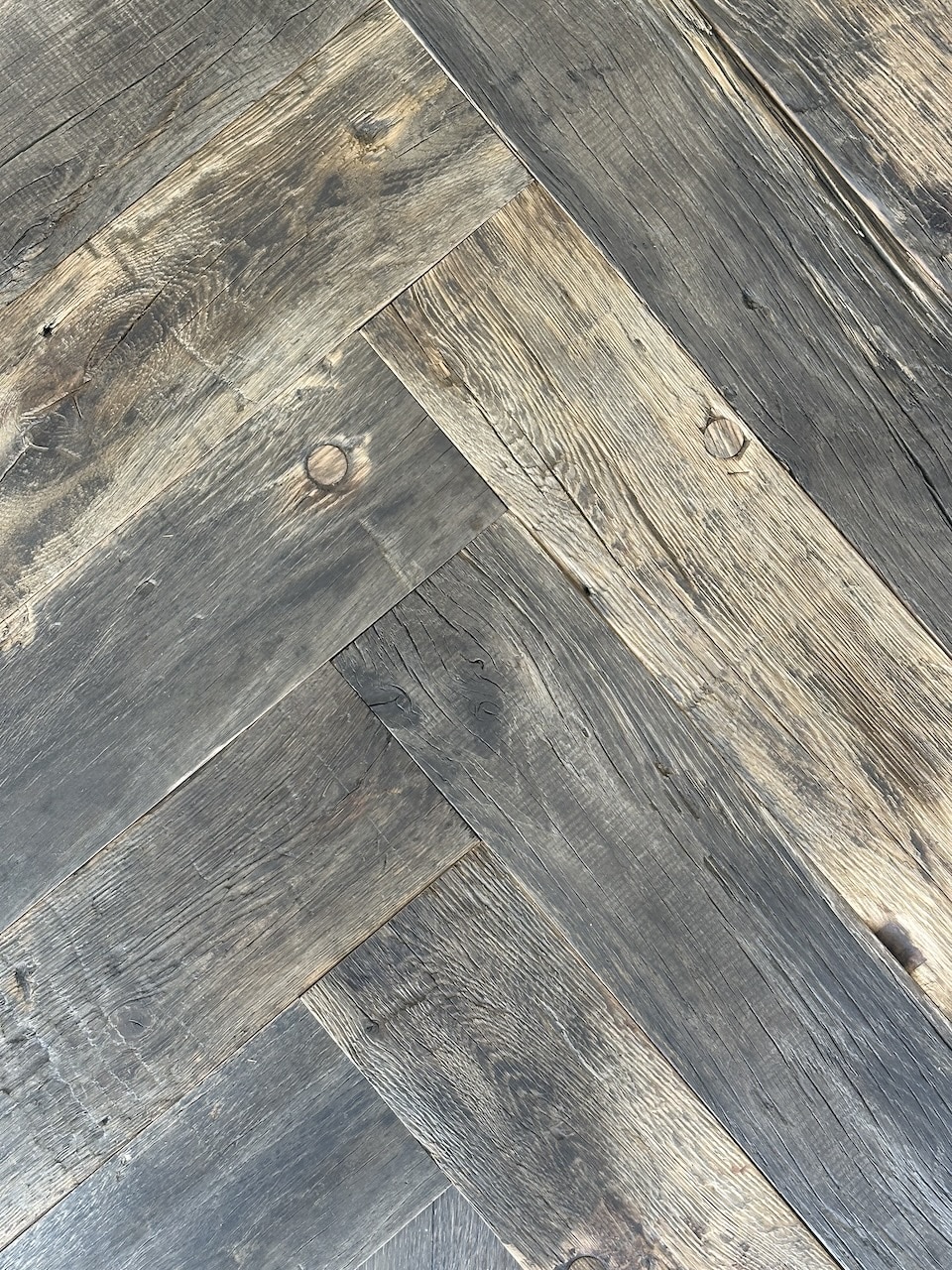 Wagon Herringbone reclaimed grey wood floor solid