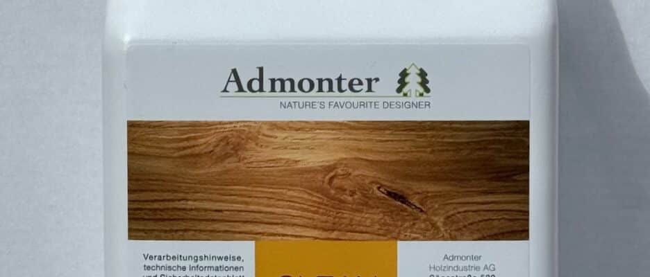 Hardwood floor cleaner for white and light-coloured timber floors. Admonter Clean and Clear White.